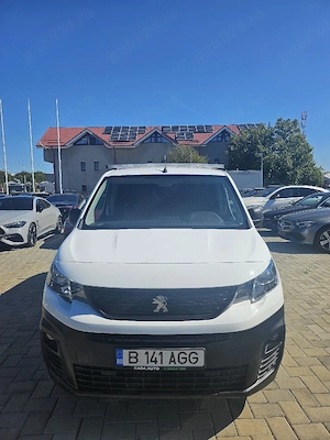 Cedare Leasing Peugeot Partner 2019 91000 km - imagine 2