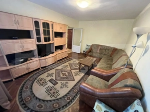 Apartament 3 camere, mobilat și utilat, etaj 1, Micro 9, piata 1 mai