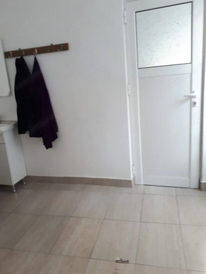 Cotroceni parter de casa 24 mp pt birou productie 400 euro/luna - imagine 2