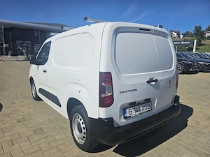 Cedare Leasing Peugeot Partner 2019 91000 km - imagine 9