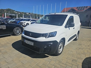Cedare Leasing Peugeot Partner 2019 91000 km - imagine 8