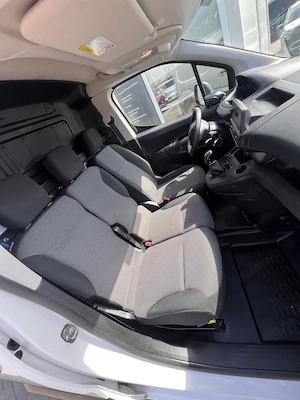 Cedare Leasing Peugeot Partner 2019 91000 km - imagine 5