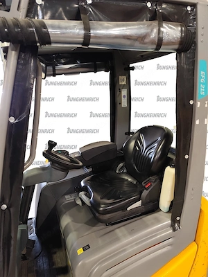 Electrostivuitor Jungheinrich EFG 215, capacitate 1500 kg - imagine 4