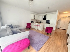 Apartament cu doua camere, etaj intermediar, parcare inclusa in pret, Buna Ziua! - imagine 2