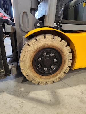 Electrostivuitor Jungheinrich EFG 215, capacitate 1500 kg - imagine 6