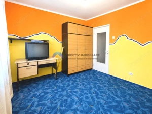 Apartament 4 camere cu 2 bǎi  Bulevardul TRAIAN  - imagine 8