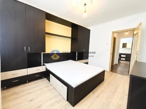 Apartament 4 camere cu 2 bǎi  Bulevardul TRAIAN  - imagine 4