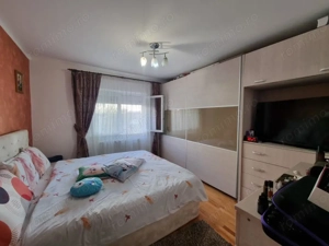 Apartament 4 camere la etajul 1, mobilat-utilat, Zona Parcul Nord