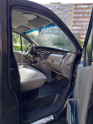 Opel Vivaro  - imagine 3