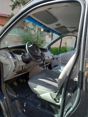 Opel Vivaro  - imagine 2