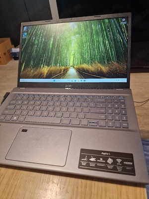 Laptop Acer Aspire 5