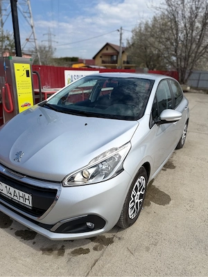 vand peugeot 208  benzina 2017 - imagine 7