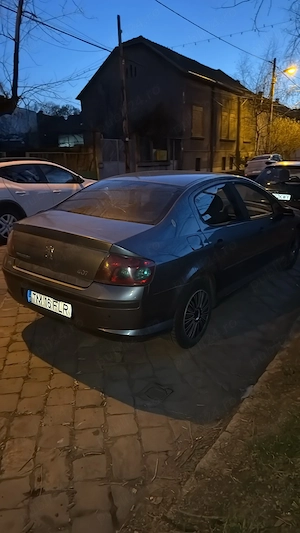 Vând Peugeot 407