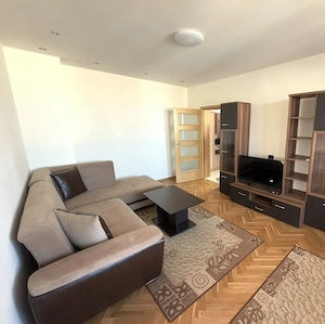 Apartament de 2 camere de vanzare zona Astra - imagine 2