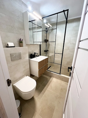 Închiriez apartament 2 camere   Aviației | 58 mp | Decomandat | Renovat 2026 | Centrală proprie 