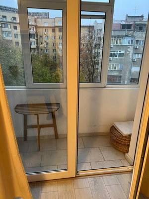 Apartament superb 2 camere, de închiriat, Piața Romană, balcon, vedere spre parc - imagine 6