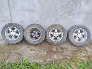 Vand set 4 jante Suzuki originale 205/70 R15 cu anvelope BFGoodrich