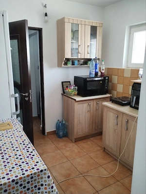 Vand Apartament Bloc Caramida,Razboieni,2 Camere Decomandat,Centrala Noua pe Cupru  - imagine 4