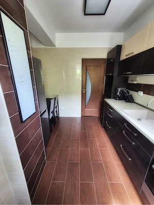 Direct proprietar   ofer spre închiriere apartament 2 camere, Gorjului-Militari - imagine 3
