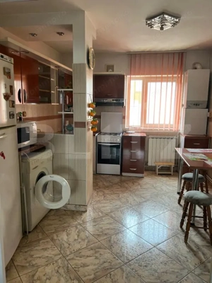 Închiriere apartament 3 camere, 80 mp utili, balcon – zona Balaban  - imagine 4