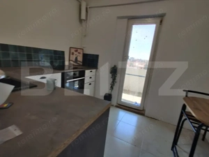 Apartament 3 camere, 65 mp, 2 bai, balcon deschis, zona Decebal  - imagine 5