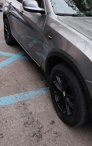 Jante bmw originale pe 17 cauciucuri vara 