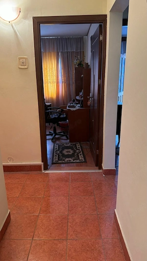 Apartament 4 camere decomandat, mobilat, centrală proprie, 83.9 mp   Râmnicu Sărat   70.000   - imagine 8