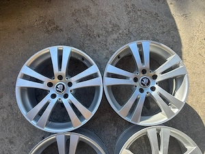 Jante VW SKODA seat 5x112 R17 originale,senzori - imagine 3