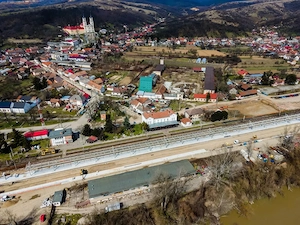 Oportunitate de investiție în Orașul Lipova - imagine 2