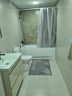 Garsonieră de închiriat în zona Decebal - imagine 3