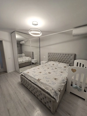Vand apartament 4 camere - imagine 5