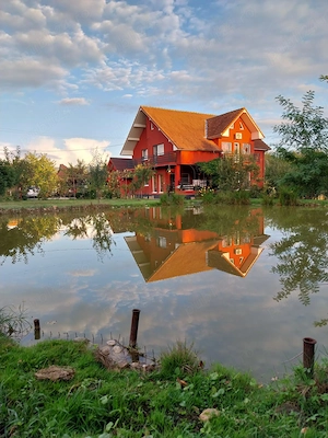 Vând casa deosebita la preț de apartament  - imagine 5