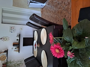 Vând casa deosebita la preț se apartament 
