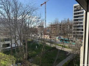 Apartament 2 camere, etaj 3, în inima cartierului Tiglina 2 - imagine 3