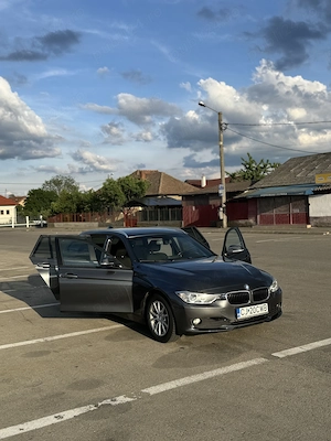Vând BMW F31 318D, 2013