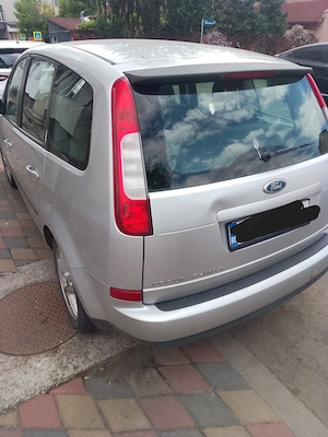 Vând Ford Focus C-MAX, an 2005, motor 1.8 benzină, 125 CP. O mașină spațioasă, ideală pentru familie - imagine 5