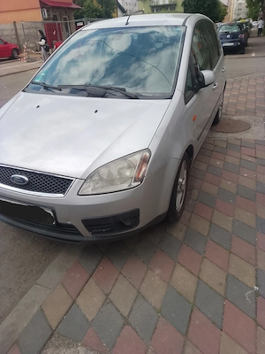 Vând Ford Focus C-MAX, an 2005, motor 1.8 benzină, 125 CP. O mașină spațioasă, ideală pentru familie - imagine 2
