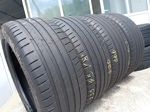 235 45 R18 Michelin profil 5.2mm 