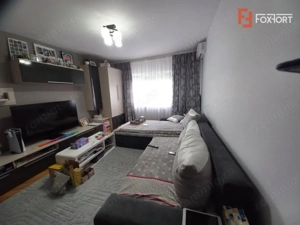 Apartament cu 3 camere de vanzare in zona Lipovei
