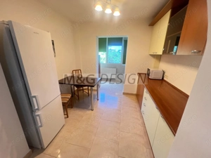 2 camere decomandat etaj 3 renovat -CENTRALA