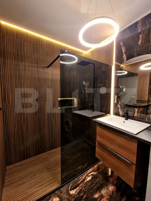 Apartament ultrafinisat cu 3 camere, terasa 27mp, garaj, Eroilor Residence - imagine 4
