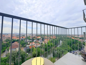Apartament modern, luminos, cu vedere panoramică superbă asupra orașului