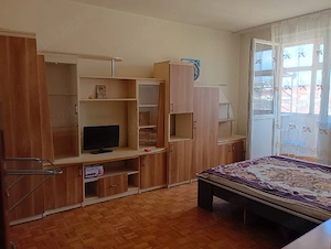 Apartament 2 cam de închiriat 