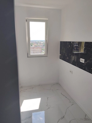 Ap 2 camere bloc reabilitat izolat exterior renovat