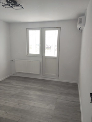 Ap 2 camere bloc reabilitat izolat exterior renovat - imagine 9