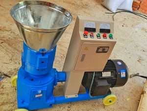 Granulator furaje