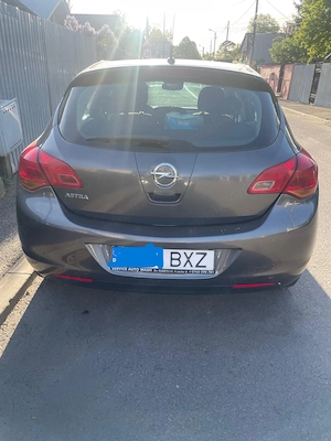 Vand auto opel astra j - imagine 3