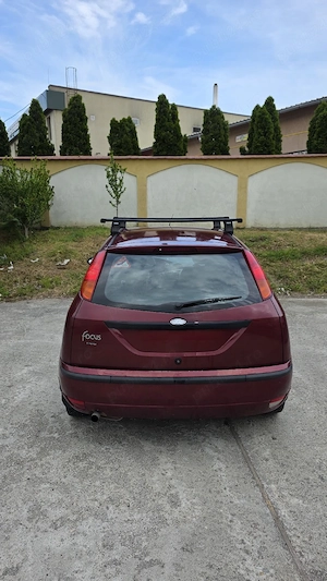 Ford focus 2002 1.6 benzină - imagine 5