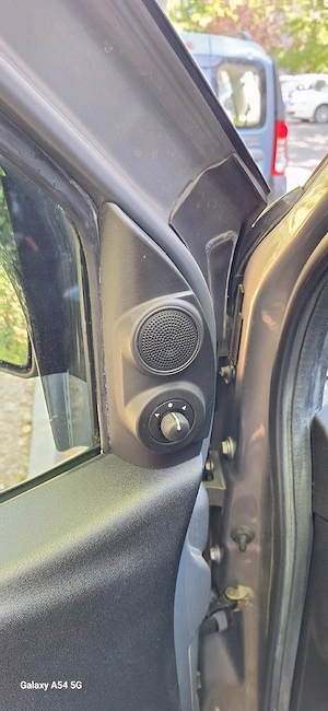 Opel Combo Autoturism 5 persoana 2017 - imagine 6