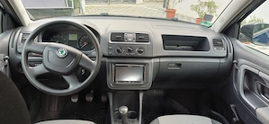 Skoda Fabia 2011 - imagine 9